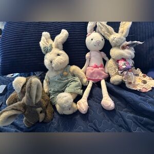 4 vintage and beyond bunny rabbits